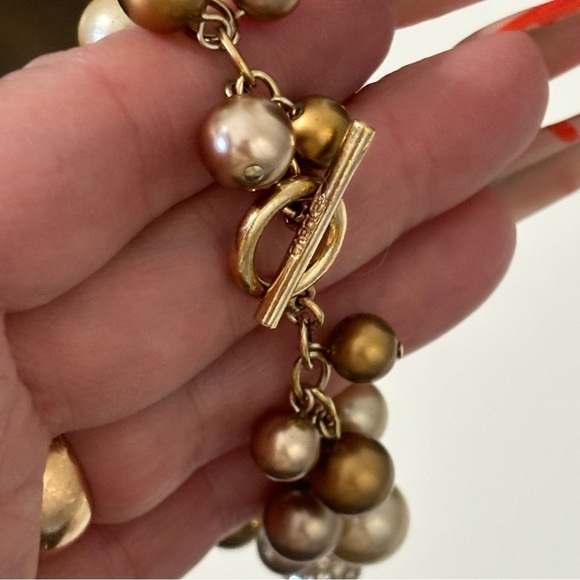 Carolee vintage champagne faux pearl gold tone rhinestone toggle style - Picture 3 of 5